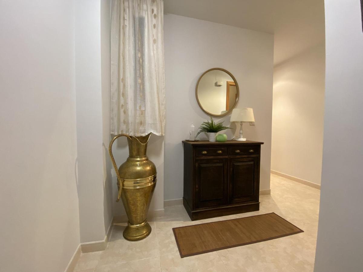 R123 Apartamento En La Planta Baja Con Piscina Cerca De La Playa Calafell Bagian luar foto