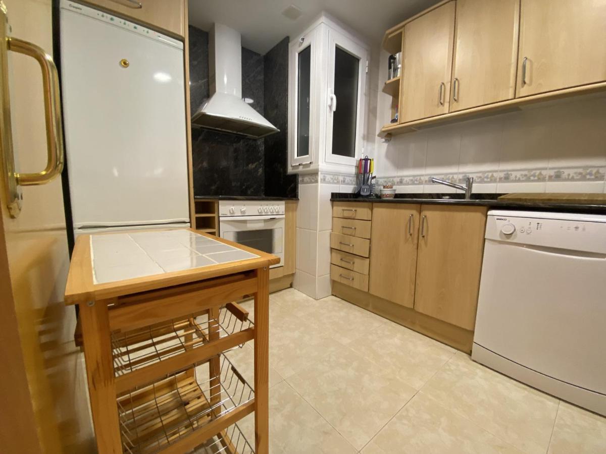 R123 Apartamento En La Planta Baja Con Piscina Cerca De La Playa Calafell Bagian luar foto